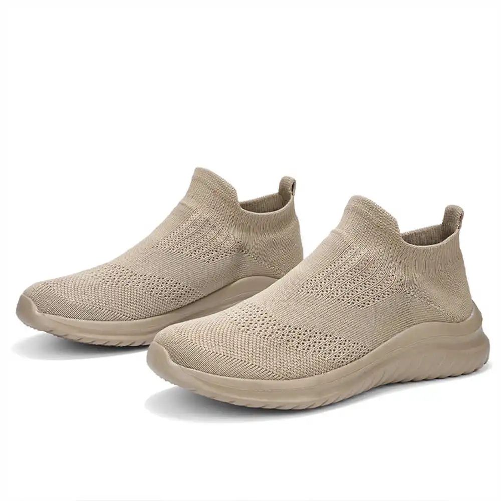Beige Zachte Nieuwe Nieuwighei - Men Formal Wear Names recensie en prijs